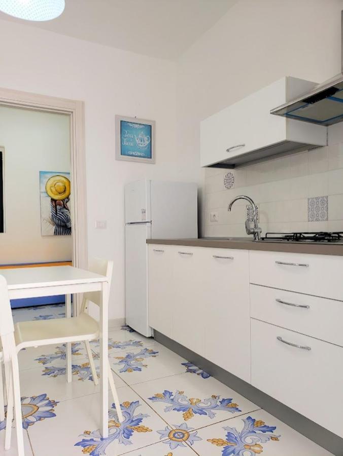 Le Case di Nettuno Villa Mattinata Esterno foto
