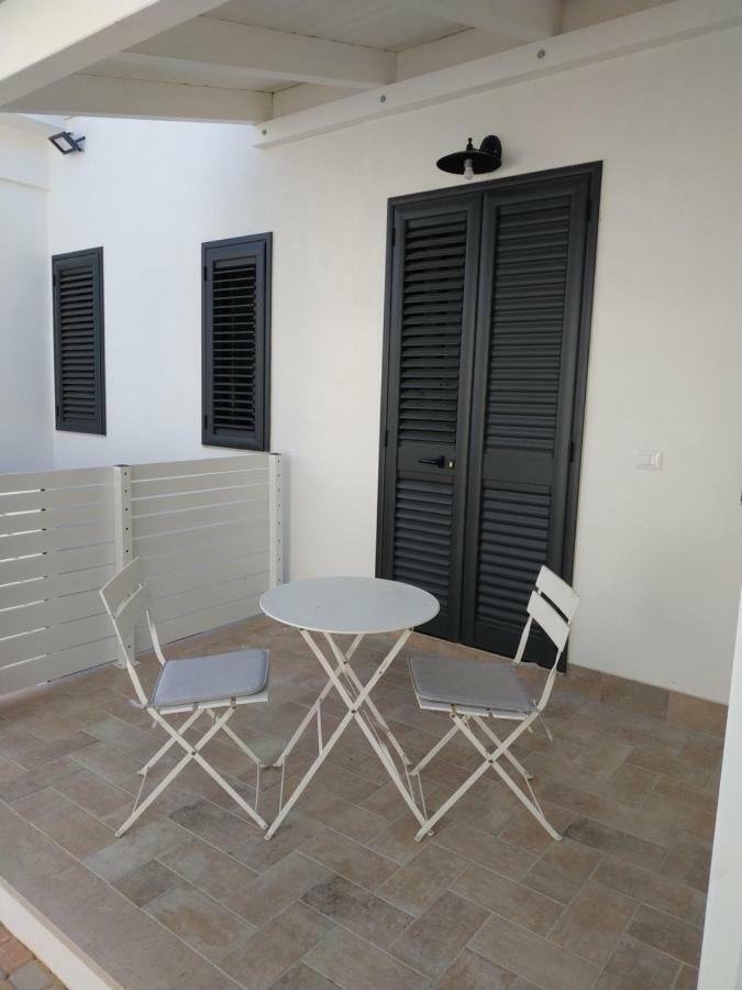 Le Case di Nettuno Villa Mattinata Esterno foto
